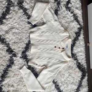Crop top sweater